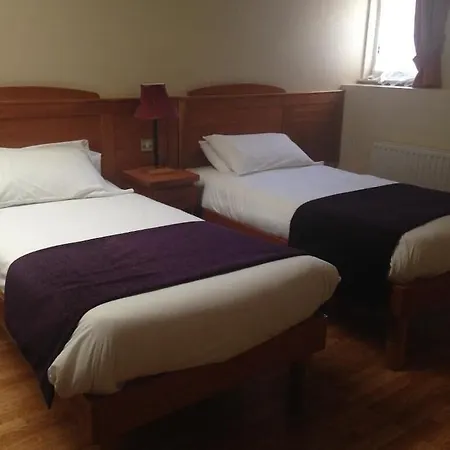 Kilford Arms Hotel 3*