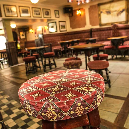 Hotel Kilford Arms 3*