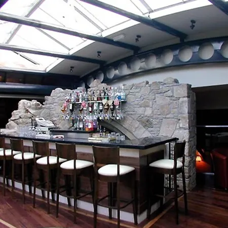 Hotel Kilford Arms 3*