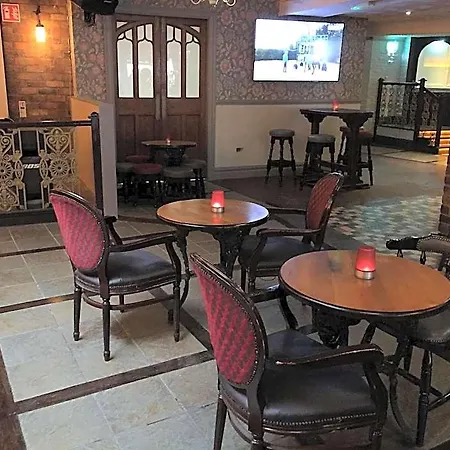 Kilford Arms Hotel