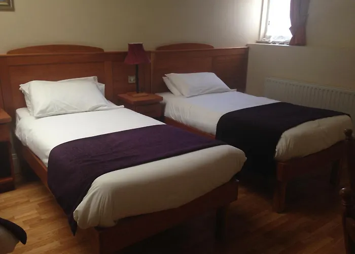 Kilford Arms Hotel 3*
